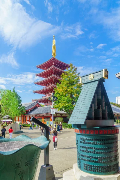 Templo de Senso-ji, em Asakusa, Tóquio — Fotografia de Stock