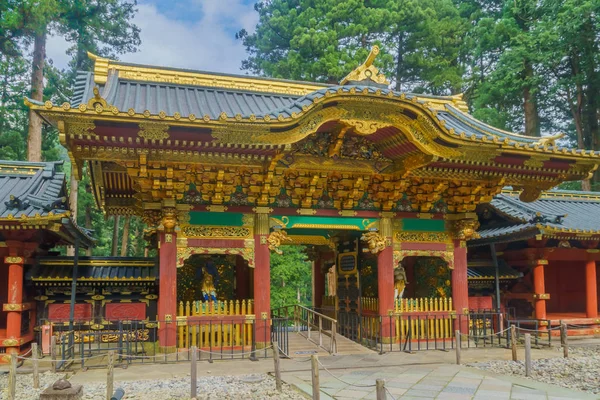 Yashamon Gate, no Santuário de Taiyuinbyo, Nikko — Fotografia de Stock