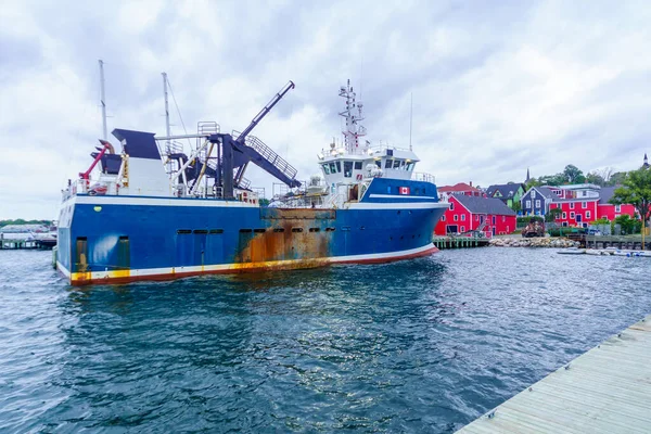 Blick Auf Hafen Schiffe Und Gebäude Wasser Lunenburg Nova Scotia — Stockfoto