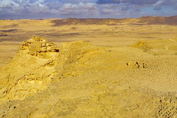 Paesaggio Makhtesh Cratere Ramon Dal Monte Ardon Nel Deserto Del — Foto Stock