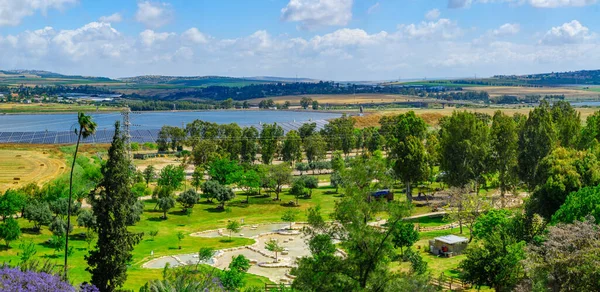 哈洛德谷和杰兹赖尔谷的全景景观 与Maayan Harod国家公园 以色列北部 — 图库照片