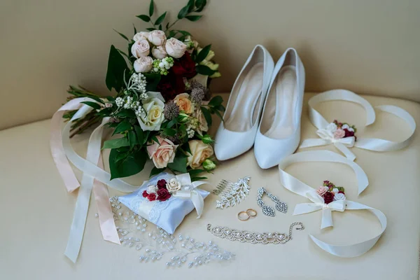 Svatební Doplňky Pro Nevěstu — Stock fotografie