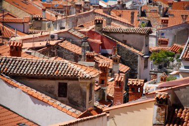 Slovenya 'nın Piran kentinin çatıları