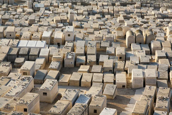 以色列耶路撒冷橄榄山犹太坟场 — 图库照片