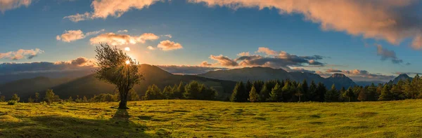 Słońce Zaszło Naturalnym Parku Urkiola Kraj Basków — Zdjęcie stockowe