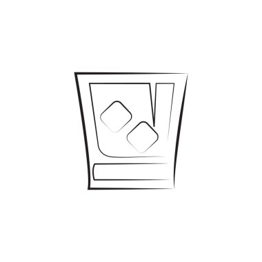 İçinde buz küpleri olan bir bardak..