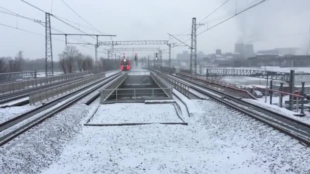 モスクワ ロシア 2019 列車が近づいています — ストック動画
