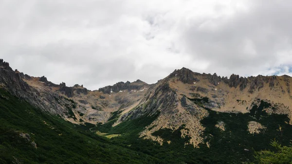 Panoramiczne Widoki Cerro Catedral Trekking Uchodźcy — Zdjęcie stockowe