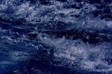 su ve hava kabarcıkları