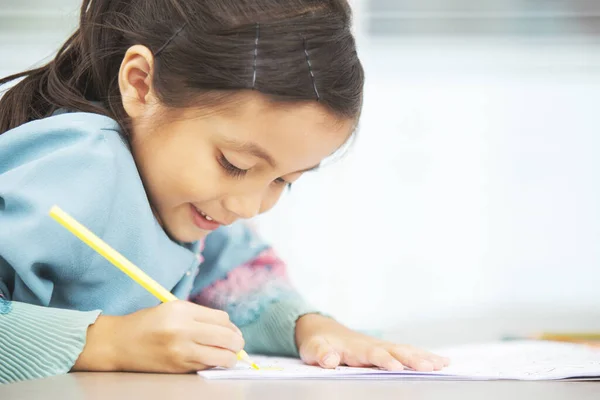 Little Girl Enjoying Coloring — Stock Photo, Image