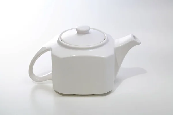 Tetera Porcelana Sobre Fondo Blanco — Foto de Stock