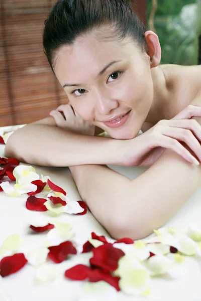 Woman Smiling Camera While Lying Forward Massage Table — Stock Photo, Image