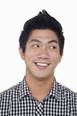 Beyaz arka planda izole edilmiş bir adamın yüz ifadesi