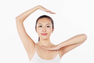 Yoga Çalışan Genç Kadın