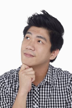 Beyaz arka planda izole edilmiş bir adamın yüz ifadesi