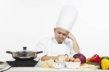 Asyalı aşçı şüpheli