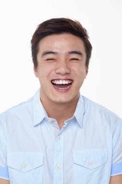 Beyaz arka planda izole edilmiş bir adamın yüz ifadesi