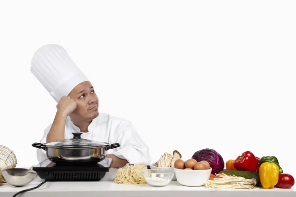 Chef Asiatique Dans Doute — Photo
