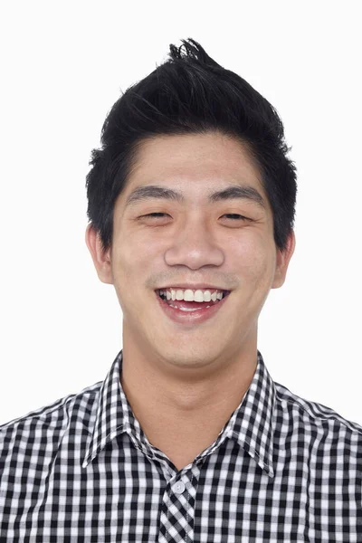 Beyaz arka planda izole edilmiş bir adamın yüz ifadesi