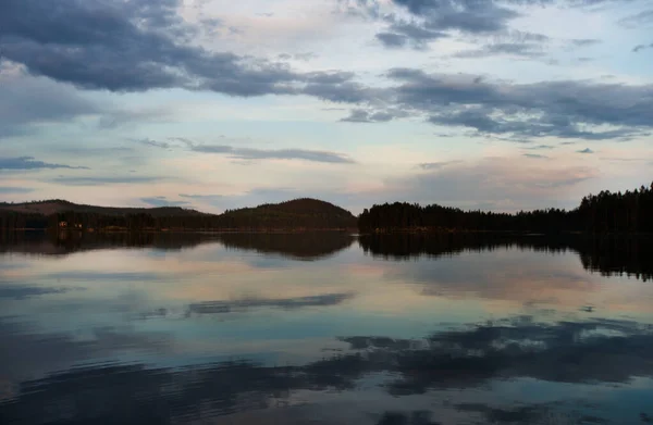 Notte Bianca Sul Lago Settentrionale Paesaggio Notturno Panoramico Sul Lago — Foto Stock