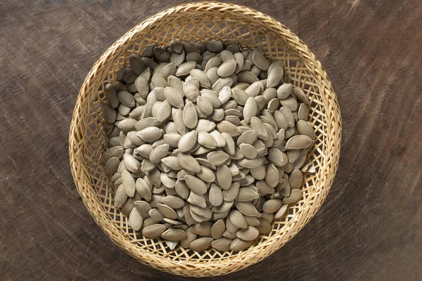 Bir demet lezzetli Çin yeşil çay aromalı ayçiçeği