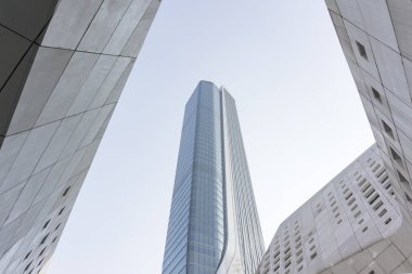 Nanjing, Çin-23 Aralık 2018: Zaha Hadid Mimarlar tarafından tasarlanan Nanjing Uluslararası Gençlik Kültür Merkezi.