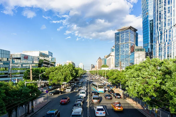 Pekin, Çin-19 Mayıs 2019: Taiguli yaya sokağı alışveriş merkezi, Sanlitun