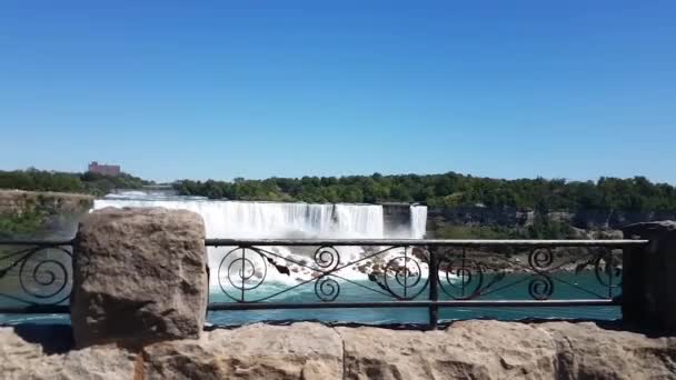 The famous waterfall of Niagara Falls in Canada — Stock Video