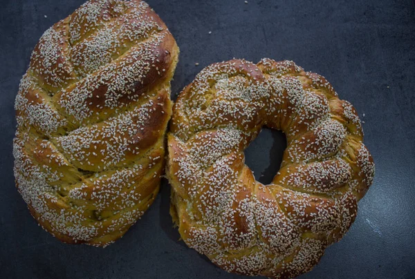 Traditioneel Israeli Challah Brood Grijze Tafel Authentieke Bakkerij Van Het — Stockfoto