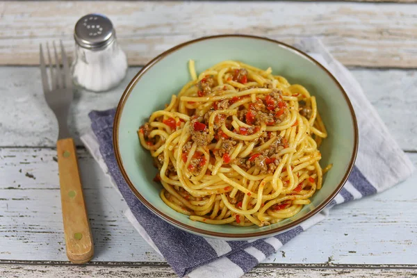 Plato Espaguetis Con Carne Res Pimienta —  Fotos de Stock