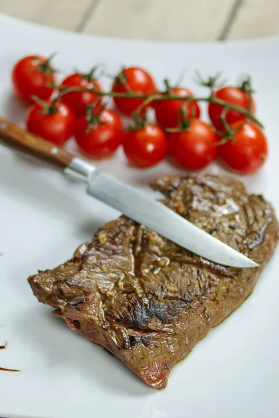 Steak Bœuf Grillé Tomates Cerises — Photo