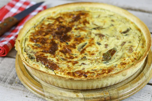 Whole Chicken Mushroom Pie — Stock Photo, Image