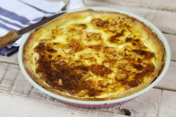 Cheese Quiche Table — Stock Photo, Image