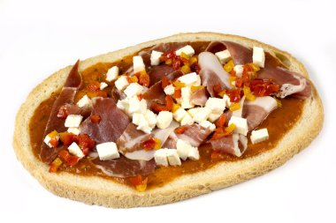 Jambonlu bir dilim pizza.