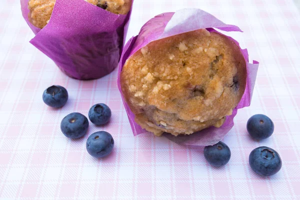 Blåbärsmuffins Ett Bord — Stockfoto