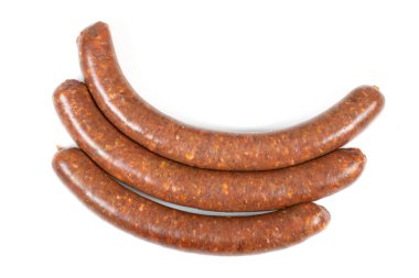 Çiğ merguez barbeküde
