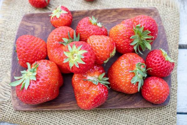 Strawberry Burlap Wooden Background — Stock Photo, Image