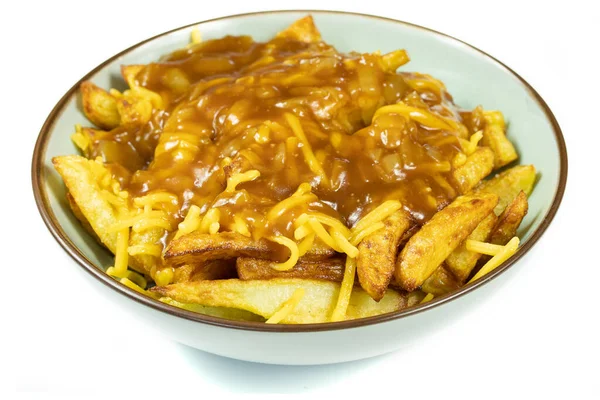 Kanada yemeği Poutine (patates kızartması, çedar ve kahverengi sos))