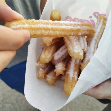 Çuvalda şekerli churros