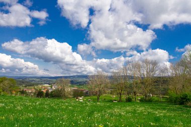 Fransa 'nın güneşli kırsal bölgeleri