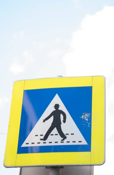 Pedestrian Crossing Traffic Sign Crosswalk Sign Blue Sky — Stock Photo, Image