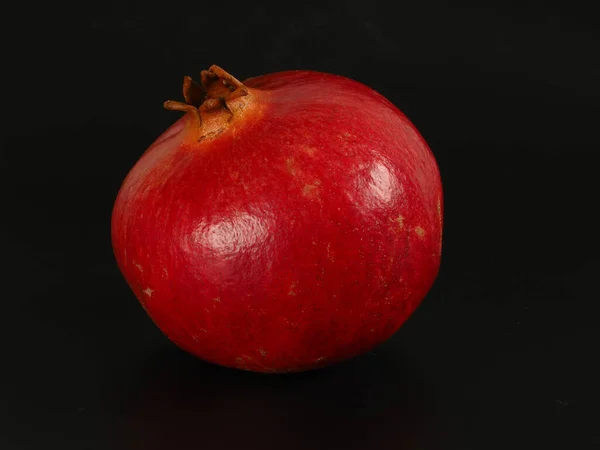 Red Ripe Pomegranate Black Backrgound — Stock Photo, Image