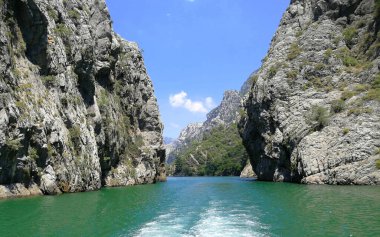 Güzel yaz dağı gölü