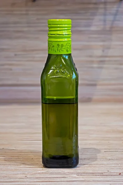 Cocina Una Botella Aceite Oliva —  Fotos de Stock