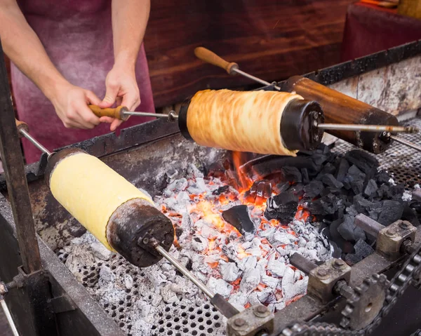 Chimney cakes typical sweet of Budapest — Stock Photo, Image