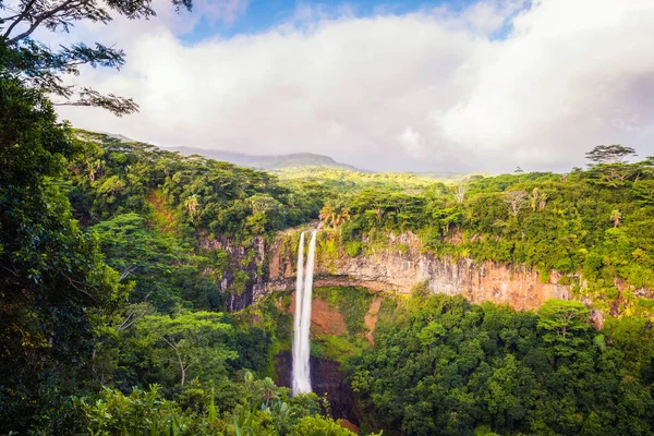 Impresionante panorama de la cascada de Chamarel — Foto de Stock