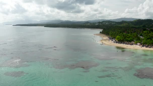 Luftaufnahme des tropischen Strandes — Stockvideo