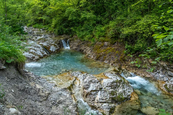 意大利奥罗比切山脉中部贝尔加莫附近的Val Vertova Torrent Lombardy瀑布 — 图库照片