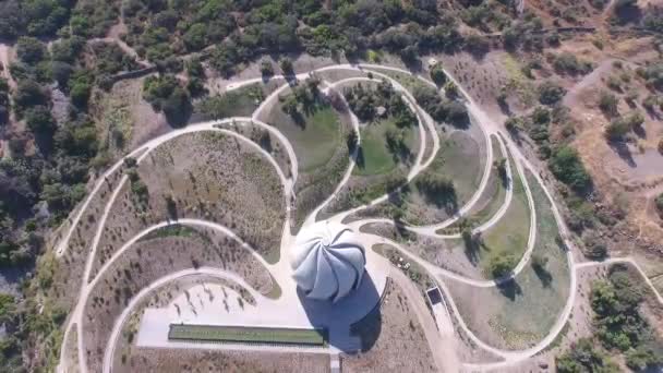 Vue aérienne du temple Bahai à Santiago du Chili situé dans la commune de Pealoln 