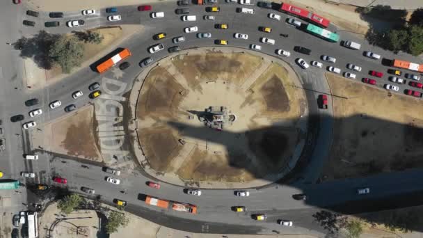 Santiago Chile Februari Aerial Baquedano 2020 Plaza Med Trafik Förgrunden — Stockvideo